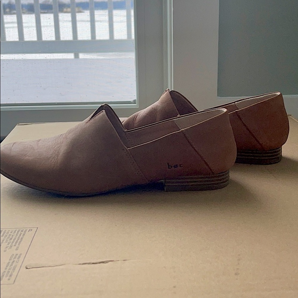 Tan Leather Size 9 Slip-on Flats